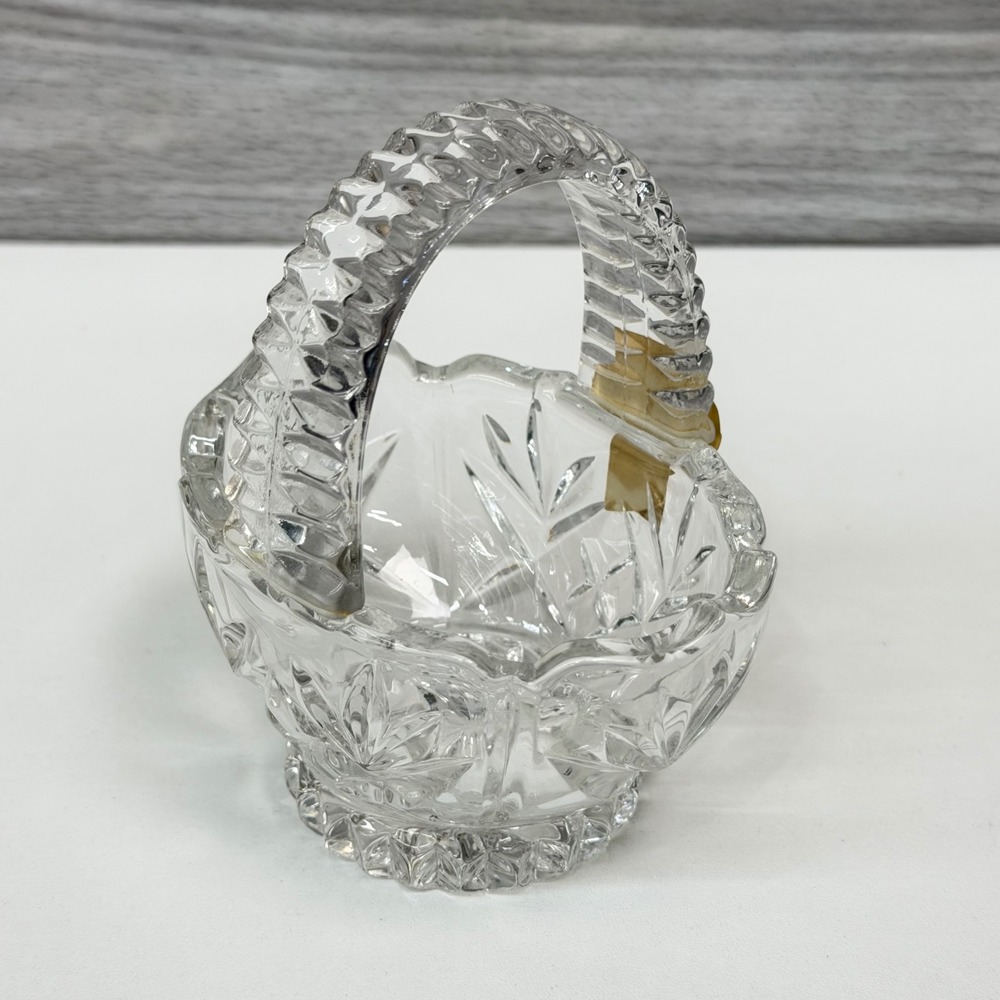Anna Hutte Bleikristall 24% Lead Crystal Basket Made in Germany Cut Glass 4in